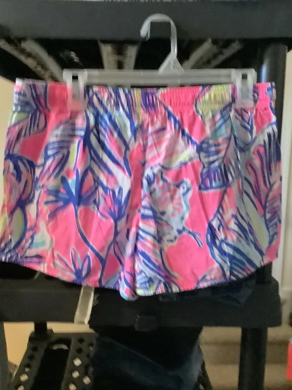 Lilly‎ Pulitzer Pink Multi-Leaf Print Athletic Shorts